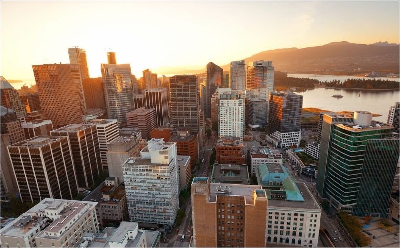Vancouver office vacancy maintained an upward trend as it rose to 8.8% in the first quarter of 2024, says a Colliers report.